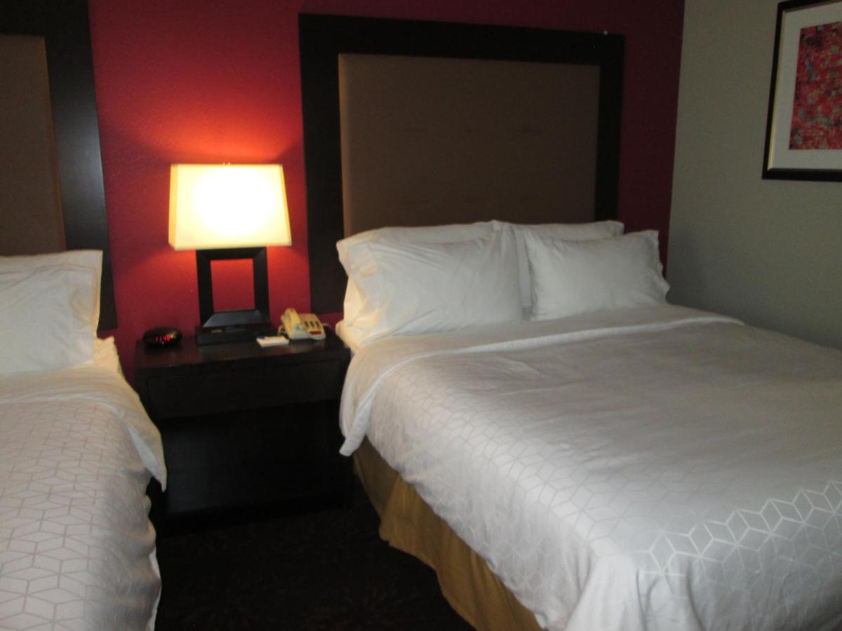 Holiday Inn Express Cloverdale - Greencastle By Ihg Extérieur photo