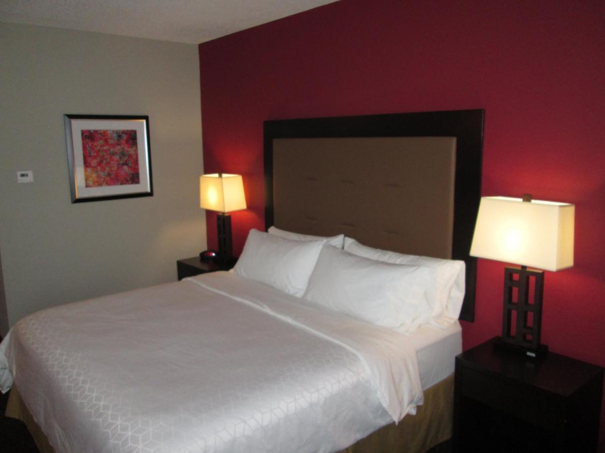 Holiday Inn Express Cloverdale - Greencastle By Ihg Extérieur photo