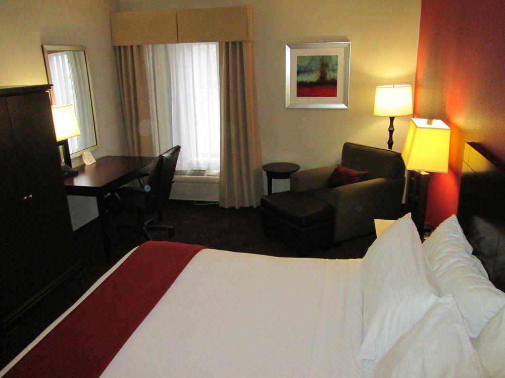 Holiday Inn Express Cloverdale - Greencastle By Ihg Extérieur photo