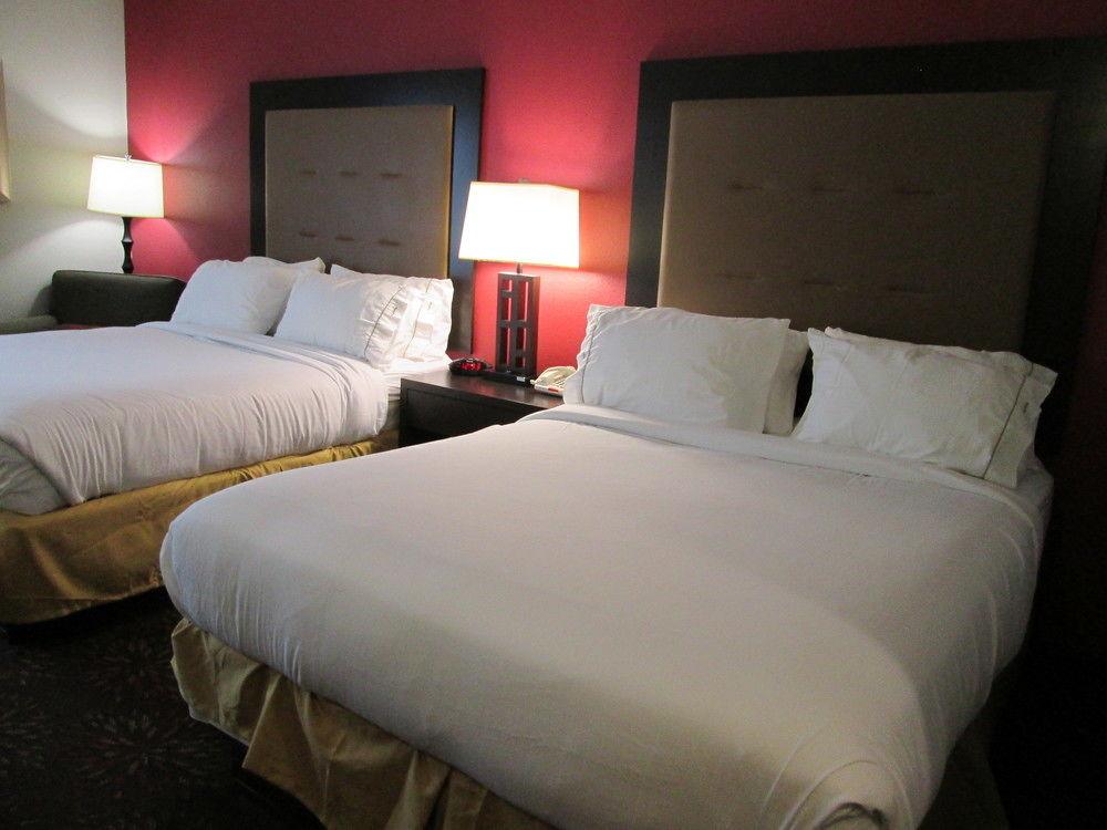 Holiday Inn Express Cloverdale - Greencastle By Ihg Extérieur photo
